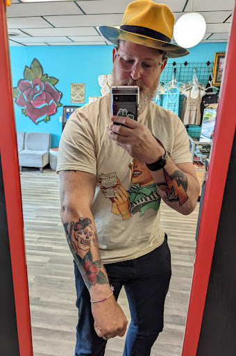 Tattoo Shop «Merritt Tattoos», reviews and photos, 218 N Main St, London, KY 40741, USA