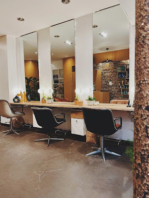 Numero 2 by Richard Le salon de coiffure tendance du Marais Paris à Paris
