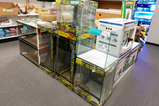 Pet Supply Store «Arcata Pet», reviews and photos, 600 F St #6, Arcata, CA 95521, USA