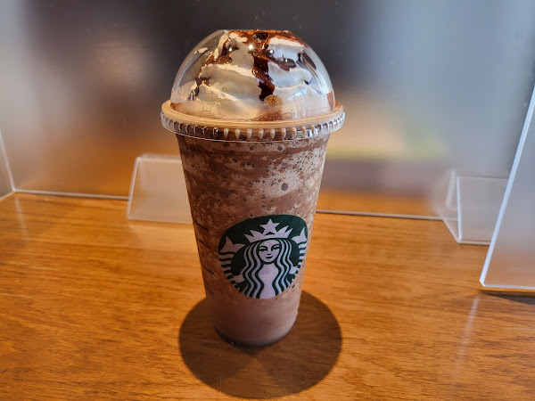 STARBUCKS 星巴克 (北投大業門市)