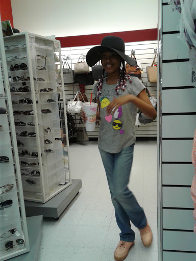 Department Store «T.J. Maxx», reviews and photos, 30965 Five Mile Road, Livonia, MI 48154, USA