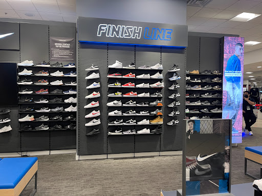 Shoe Store «Finish Line», reviews and photos, 2801 Stevens Creek Blvd, Santa Clara, CA 95050, USA