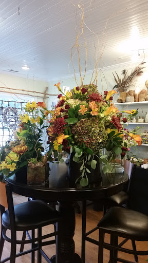 Florist «Wild By Nature», reviews and photos, 411 N Howe St, Southport, NC 28461, USA