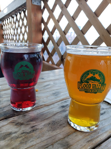 Beer Hall «Flood Valley Brewing Craft Taphouse», reviews and photos, 434 NW Prindle St, Chehalis, WA 98532, USA
