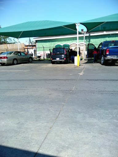 Car Wash «Minit-Man Car Wash», reviews and photos, 6926 Harrisburg Blvd, Houston, TX 77011, USA