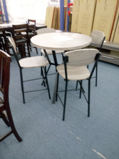 Furniture Store «Rooms Today Outlet», reviews and photos, 5140 Pearl Rd, Cleveland, OH 44129, USA