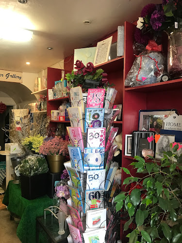 Reviews of Yaz's Flower Gallery in London - Florist