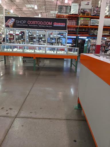 Warehouse store «Costco Wholesale», reviews and photos, 251 Front Royal Pike, Winchester, VA 22602, USA