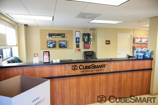 Self-Storage Facility «CubeSmart Self Storage», reviews and photos, 240 Bay Shore Rd, North Babylon, NY 11703, USA