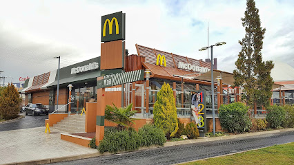 McDonald,s - Parque Comercial Galaria Calle U, s/n, 31191 Cordovilla, Navarra, Spain
