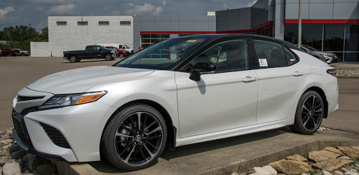 Toyota Dealer «Voss Toyota», reviews and photos, 2110 Heller Dr, Dayton, OH 45434, USA