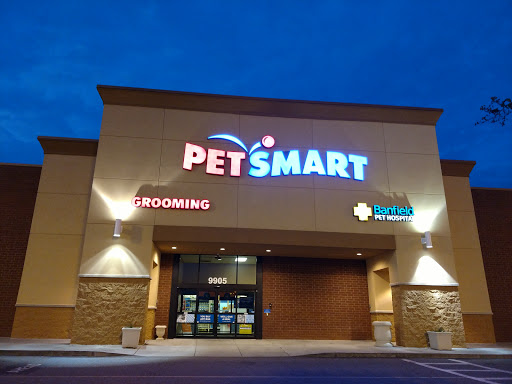Pet Supply Store «PetSmart», reviews and photos, 9905 E Independence Blvd, Matthews, NC 28105, USA