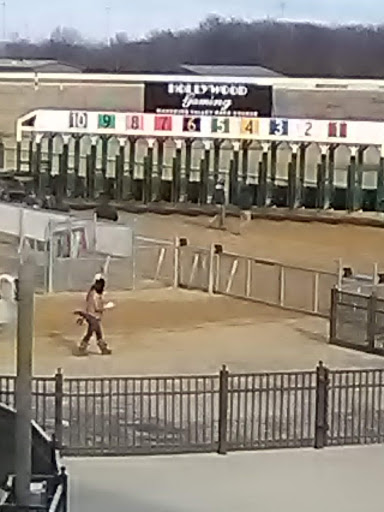 Car Racing Track «Hollywood Gaming at Mahoning Valley Race Course», reviews and photos, 655 N Canfield Niles Rd, Youngstown, OH 44515, USA