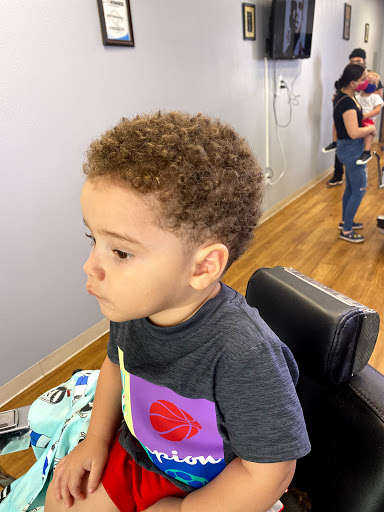 Barber Shop «Top Rank Barbershop», reviews and photos, 2828 E St, Sacramento, CA 95816, USA