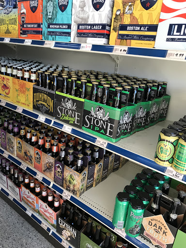 Liquor Store «Montgomery County Liquor & Wine - Cloverly», reviews and photos, 723 Cloverly St, Silver Spring, MD 20905, USA