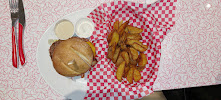 Cheeseburger du Restaurant Holly's Diner Rennes à Cesson-Sévigné - n°5