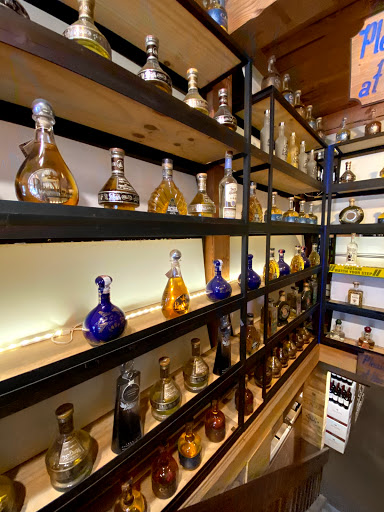 Wine Store «Wine Bank», reviews and photos, 363 5th Ave # 100, San Diego, CA 92101, USA