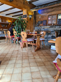 Atmosphère du Restaurant L'ETAGNE à Aussois - n°4