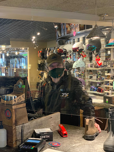 Ski Rental Service «Pinnacle Ski And Sports», reviews and photos, 3391 Mountain Rd, Stowe, VT 05672, USA