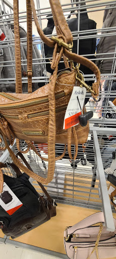 Department Store «Marshalls», reviews and photos, 8 Allstate Rd, Dorchester, MA 02125, USA