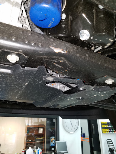 Auto Repair Shop «Zaks Auto», reviews and photos, 24 Hampshire Dr, Hudson, NH 03051, USA