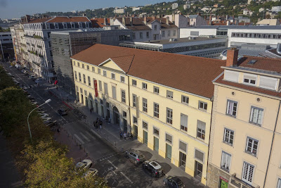ESTRI - École supérieure de traduction et communication à l'international (School for international careers of UCLy) à Lyon
