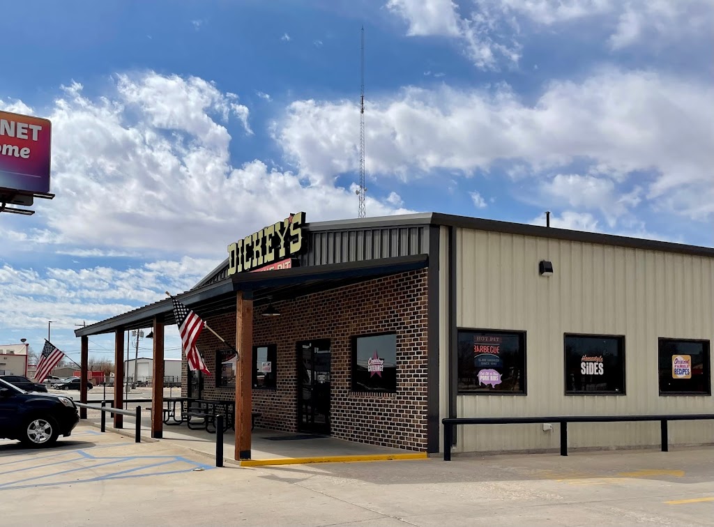 Dickey's Barbecue Pit 79360
