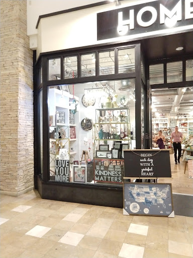 Shopping Mall «Chandler Fashion Center», reviews and photos, 3111 W Chandler Blvd, Chandler, AZ 85226, USA