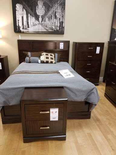 Furniture Store «American Signature Furniture», reviews and photos, 1972 Mt Zion Rd, Morrow, GA 30260, USA