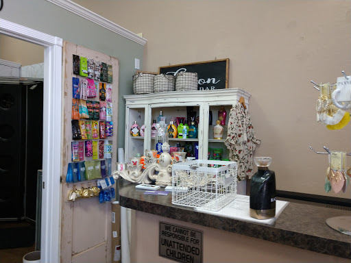 Tanning Salon «Club Tan Salon and Boutique», reviews and photos, 1300 S Watson Rd #117, Buckeye, AZ 85326, USA