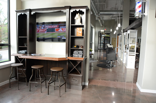 Hair Salon «Thompson & Co Salon Parlor», reviews and photos, 513 E Washington St, Iowa City, IA 52240, USA