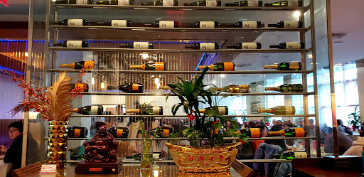 Shopping Mall «The Shops at Queens Crossing», reviews and photos, 136-17 39th Ave, Queens, NY 11354, USA