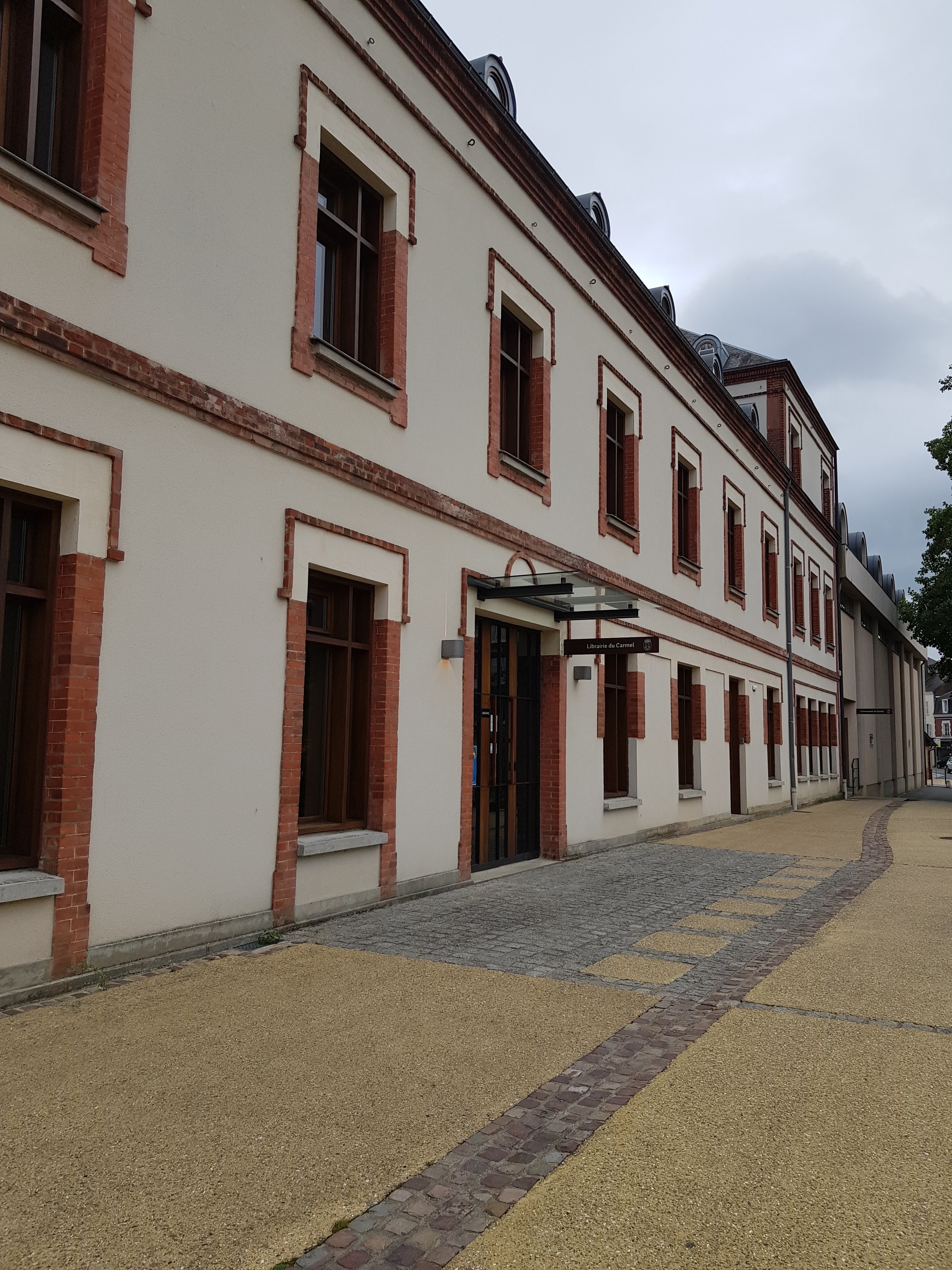 Photo n° 3 de l'avis de Sybillle.e fait le 18/10/2020 à 23:29