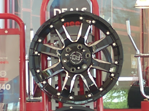Tire Shop «Discount Tire Store - Prosper, TX», reviews and photos, 2151 E University Dr, Prosper, TX 75078, USA