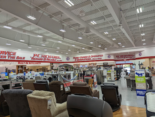 Appliance Store «P.C. Richard & Son», reviews and photos, 701 Sunrise Hwy, Bellmore, NY 11710, USA