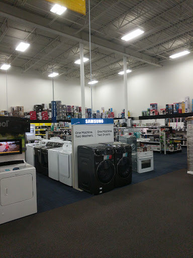 Electronics Store «Best Buy», reviews and photos, 1334 Winston Plaza, Melrose Park, IL 60160, USA