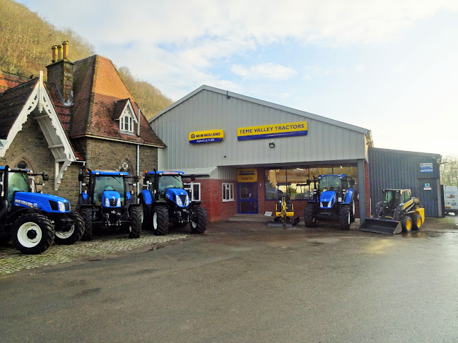 Teme Valley Tractors Ltd - Knighton - Hardware store
