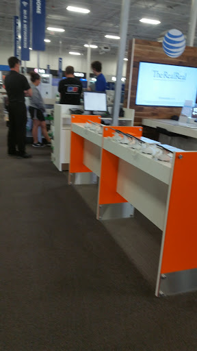 Electronics Store «Best Buy», reviews and photos, 2288 E Williams Field Rd, Gilbert, AZ 85295, USA