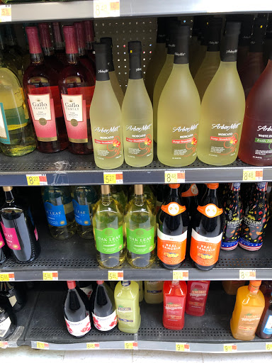 Department Store «Walmart Supercenter», reviews and photos, 1500 Armory Dr, Franklin, VA 23851, USA