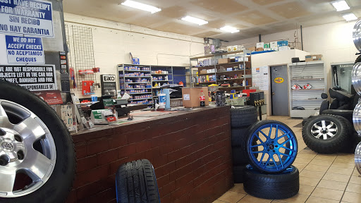 Auto Repair Shop «Llantera Munoz», reviews and photos, 95 W Main St, Avondale, AZ 85323, USA