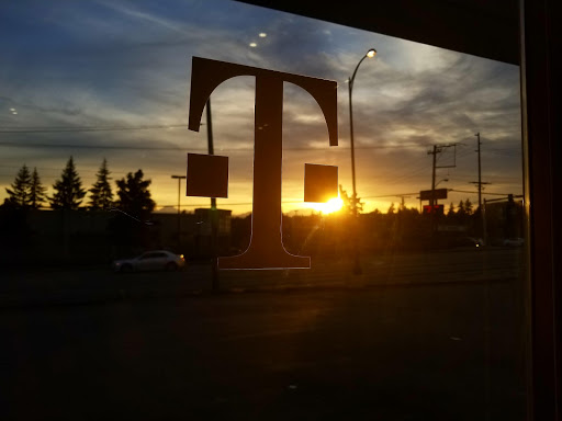 Cell Phone Store «T-Mobile», reviews and photos, 3320 Wheaton Way, Bremerton, WA 98310, USA