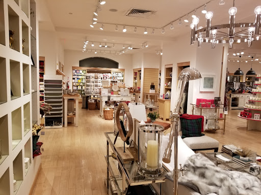 Kitchen Supply Store «Williams-Sonoma», reviews and photos, 9722 Great Hills Trail #150, Austin, TX 78759, USA