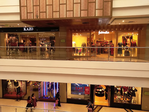Shopping centres open on Sundays in Mumbai