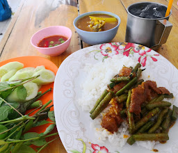 ร้านแกงคั่ว อาหารปักษ์ใต้ อาหารไทย photo