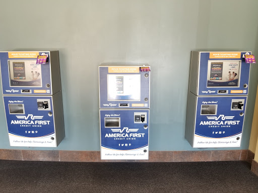 Movie Theater «Megaplex Theatres at Legacy Crossing», reviews and photos, 1075 Legacy Crossing Boulevard, Centerville, UT 84014, USA