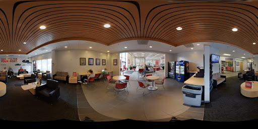 Toyota Dealer «Lynch Toyota of Manchester», reviews and photos, 179 Tolland Turnpike, Manchester, CT 06042, USA