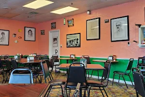 Robbie's Cafe image