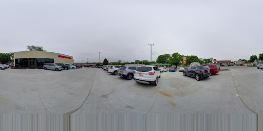 Used Car Dealer «HENRY MOTORS», reviews and photos, 1402 S 11th St, Nebraska City, NE 68410, USA