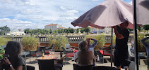 Atmosphère du Restaurant français La Terrasse à Saintes - n°2