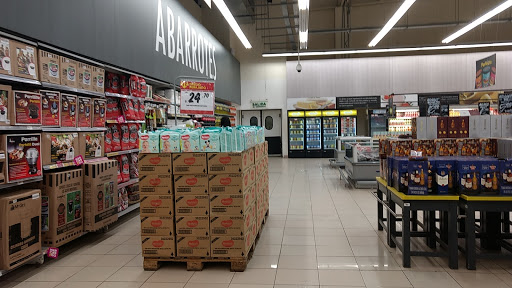 Supermercados abiertos en domingos en Piura